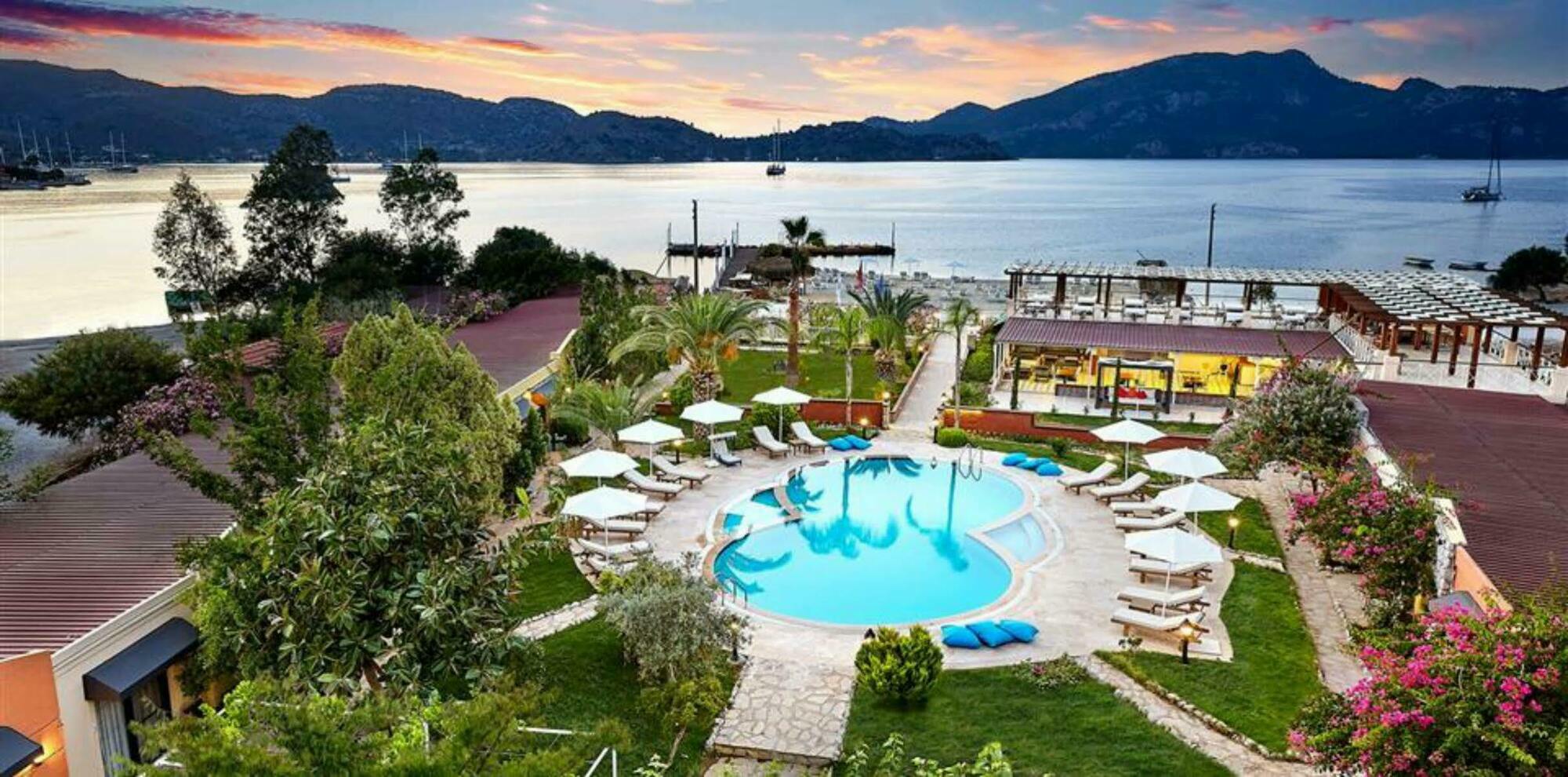Fi Light Solto Boutique Beach Hotel Selimiye  Bagian luar foto